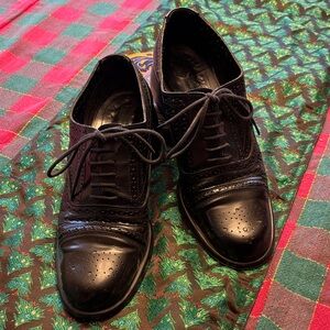 Joan & David Hand Made in Italy women's brogues